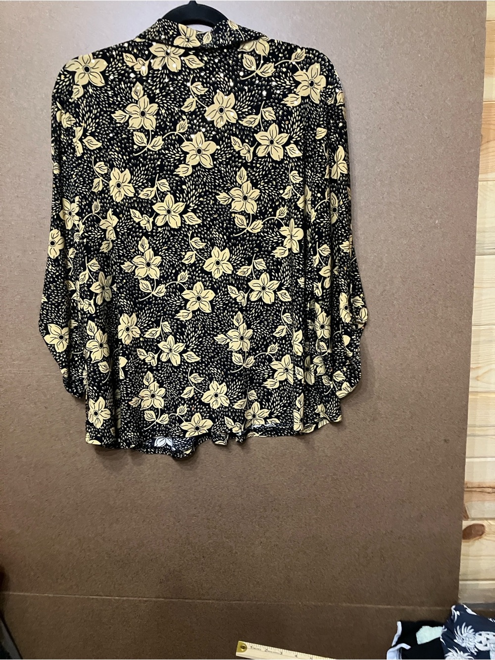 Floral Button-Front Blouse - Black & Yellow - Picture 8 of 9